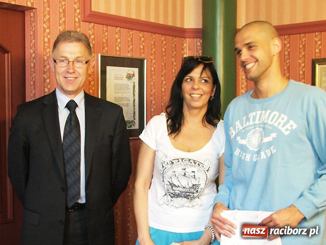 Zdjęcie w galerii na portalu naszraciborz.pl: Iwo zagra w kosza z raciborzanami wiadomości z regionu