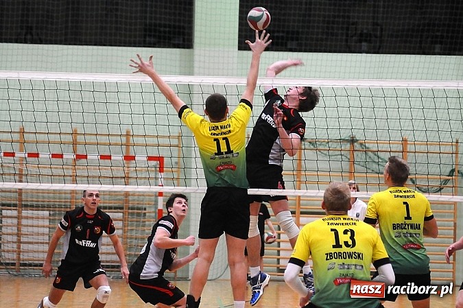 Zdjęcie w galerii na portalu naszraciborz.pl: Lider z Zawiercia zgarnął trzy punkty wiadomości z regionu