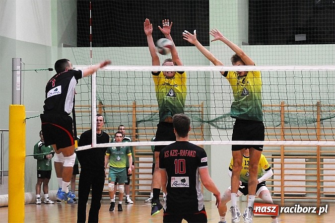 Zdjęcie w galerii na portalu naszraciborz.pl: Lider z Zawiercia zgarnął trzy punkty wiadomości z regionu