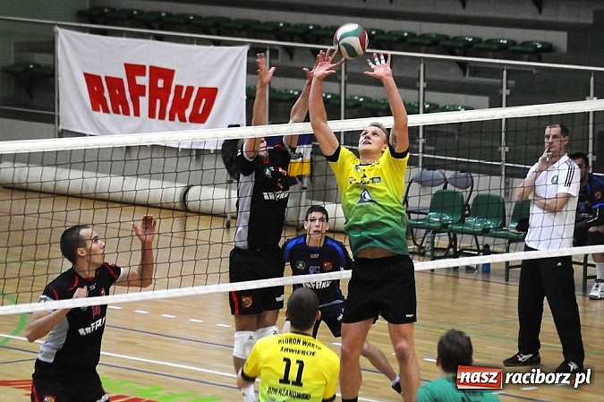 Zdjęcie w galerii na portalu naszraciborz.pl: Lider z Zawiercia zgarnął trzy punkty wiadomości z regionu