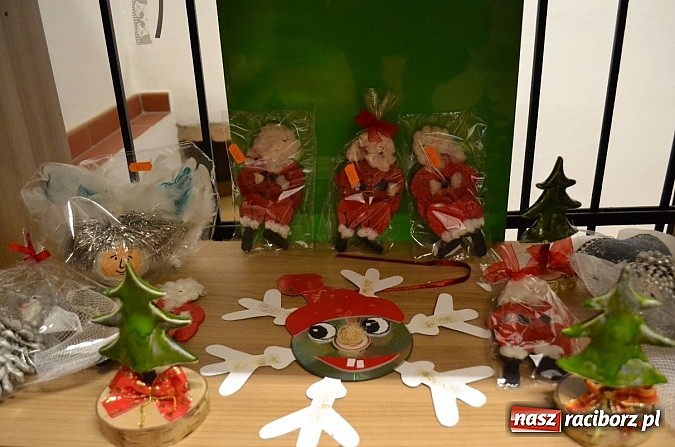 Zdjęcie w galerii na portalu naszraciborz.pl: Podr&oacute;żujesz po Śląsku. Pobierz gratis mapy i przewodniki wiadomości z regionu