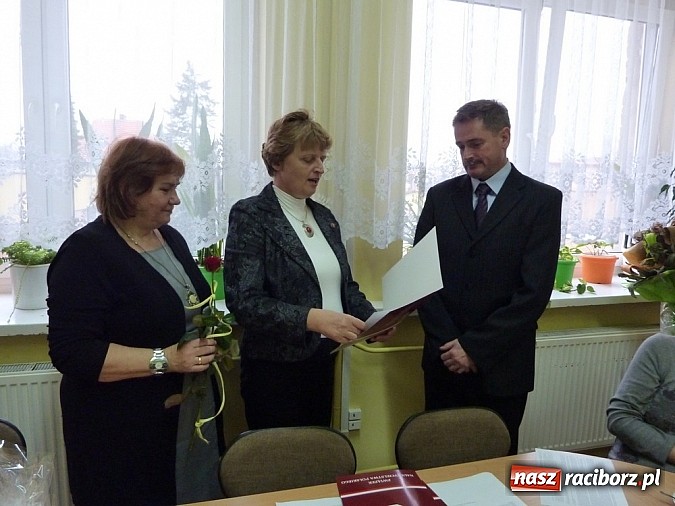 Zdjęcie w galerii na portalu naszraciborz.pl: Wyr&oacute;żnienia w raciborskim ZNP wiadomości z regionu