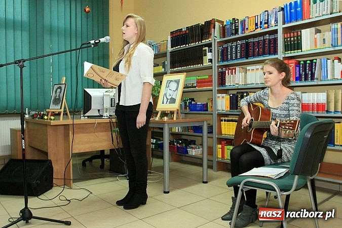 Zdjęcie w galerii na portalu naszraciborz.pl: O Tuwimie – tłumaczu w bibliotece PWSZ wiadomości z regionu