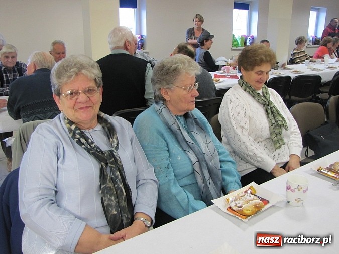 Zdjęcie w galerii na portalu naszraciborz.pl: Wigilia seniorów w Pietrowicach Wielkich wiadomości z regionu