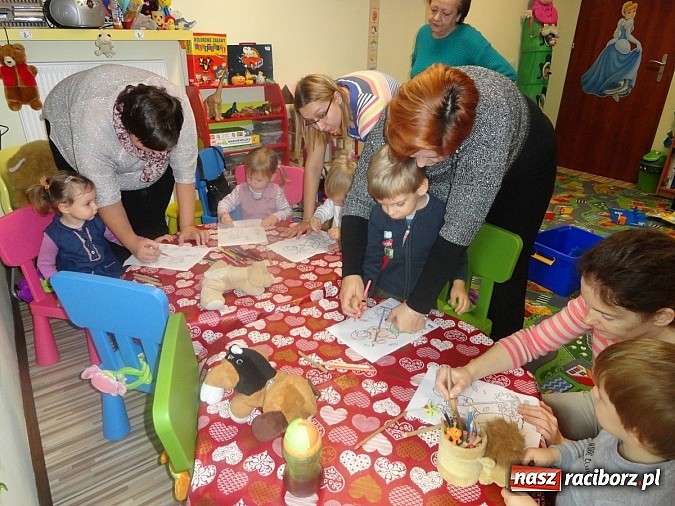 Zdjęcie w galerii na portalu naszraciborz.pl: Hop sa sa! Zabawa z mamą i nianią w Crazy Club wiadomości z regionu