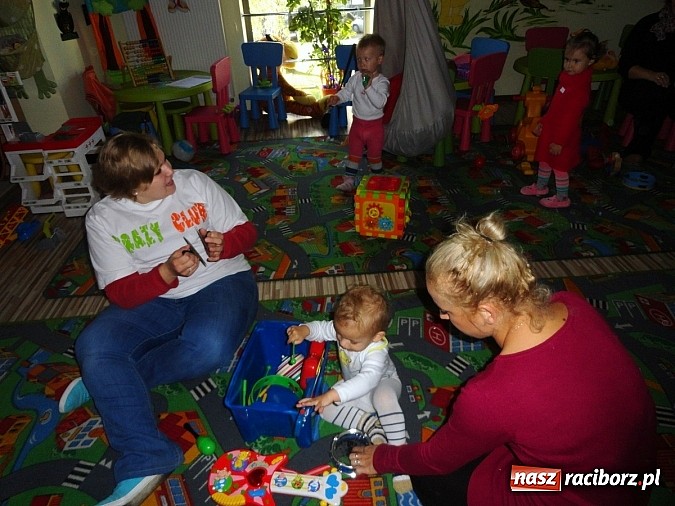 Zdjęcie w galerii na portalu naszraciborz.pl: Hop sa sa! Zabawa z mamą i nianią w Crazy Club wiadomości z regionu