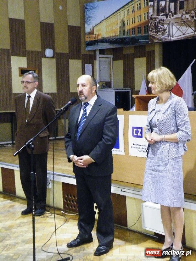 Zdjęcie w galerii na portalu naszraciborz.pl: Może ten kryzys nam dokucza wiadomości z regionu