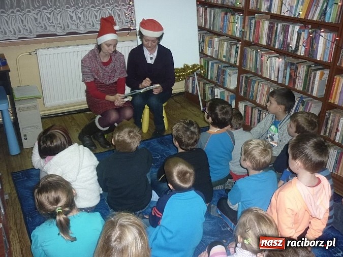 Zdjęcie w galerii na portalu naszraciborz.pl: Europejskie Mikołajki w bibliotece wiadomości z regionu