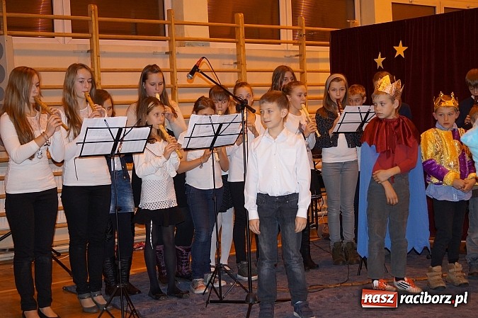 Zdjęcie w galerii na portalu naszraciborz.pl: Kiermasz Podaruj serce w Markowicach wiadomości z regionu