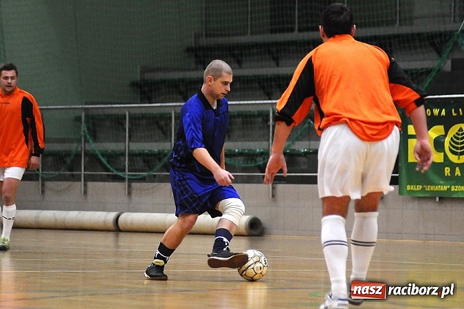 Zdjęcie w galerii na portalu naszraciborz.pl: Mateusz Kołodziejczyk katem Pędzących Byków wiadomości z regionu