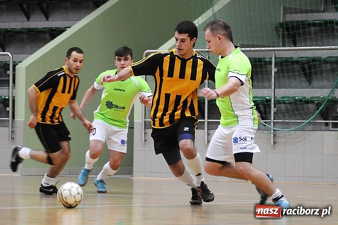 Zdjęcie w galerii na portalu naszraciborz.pl: Mateusz Kołodziejczyk katem Pędzących Byków wiadomości z regionu