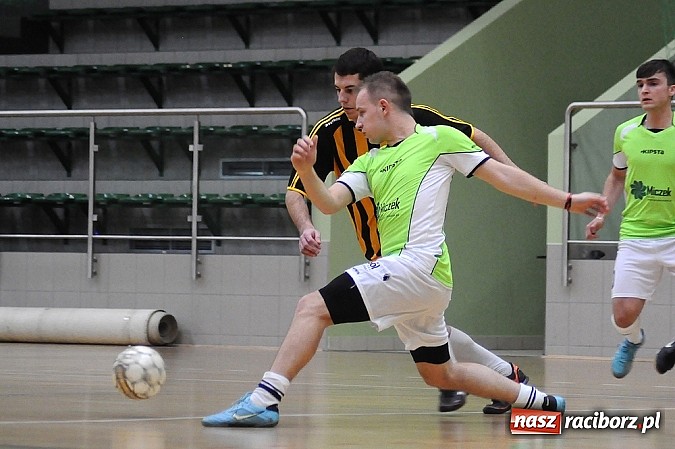 Zdjęcie w galerii na portalu naszraciborz.pl: Mateusz Kołodziejczyk katem Pędzących Byków wiadomości z regionu