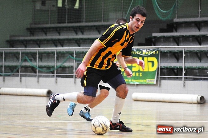 Zdjęcie w galerii na portalu naszraciborz.pl: Mateusz Kołodziejczyk katem Pędzących Byków wiadomości z regionu