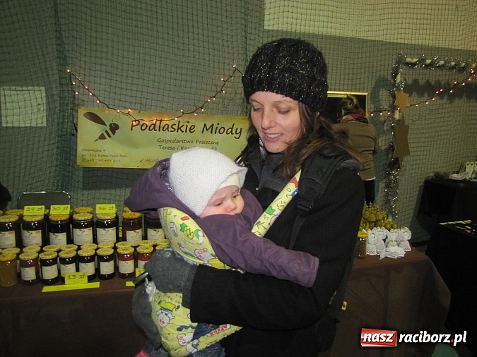 Zdjęcie w galerii na portalu naszraciborz.pl: Kiermasz bożonarodzeniowy w Nędzy wiadomości z regionu