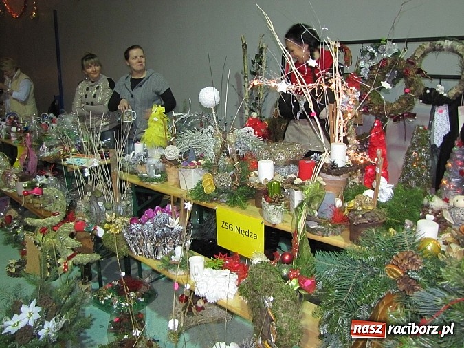 Zdjęcie w galerii na portalu naszraciborz.pl: Kiermasz bożonarodzeniowy w Nędzy wiadomości z regionu