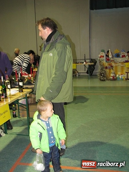 Zdjęcie w galerii na portalu naszraciborz.pl: Kiermasz bożonarodzeniowy w Nędzy wiadomości z regionu