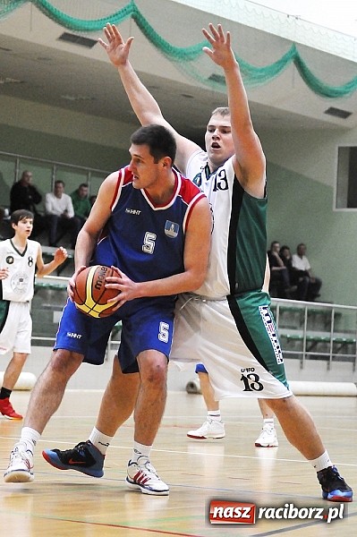 Zdjęcie w galerii na portalu naszraciborz.pl: Koszykówka. Porażka na własne życzenie wiadomości z regionu