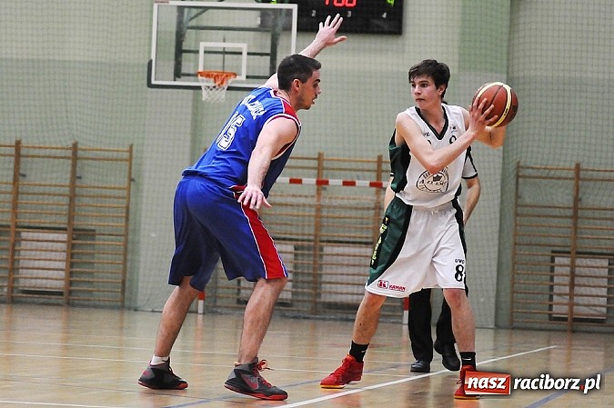 Zdjęcie w galerii na portalu naszraciborz.pl: Koszykówka. Porażka na własne życzenie wiadomości z regionu