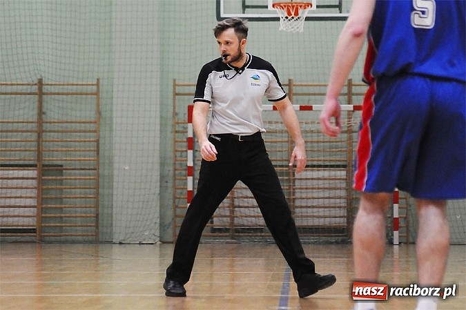 Zdjęcie w galerii na portalu naszraciborz.pl: Koszykówka. Porażka na własne życzenie wiadomości z regionu