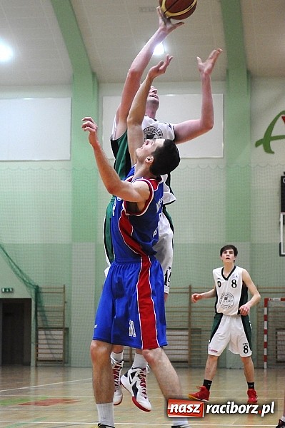 Zdjęcie w galerii na portalu naszraciborz.pl: Koszykówka. Porażka na własne życzenie wiadomości z regionu