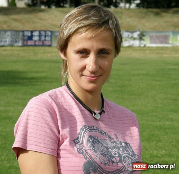 Zdjęcie w galerii na portalu naszraciborz.pl: Mecz i wielka feta na Srebrnej - kulisy sukcesu wiadomości z regionu