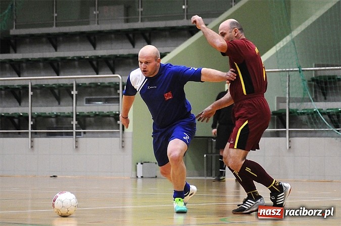 Zdjęcie w galerii na portalu naszraciborz.pl: Wygrane Żorskiej i Cukierni. Pierwsze punkty Czarnych Koszul wiadomości z regionu