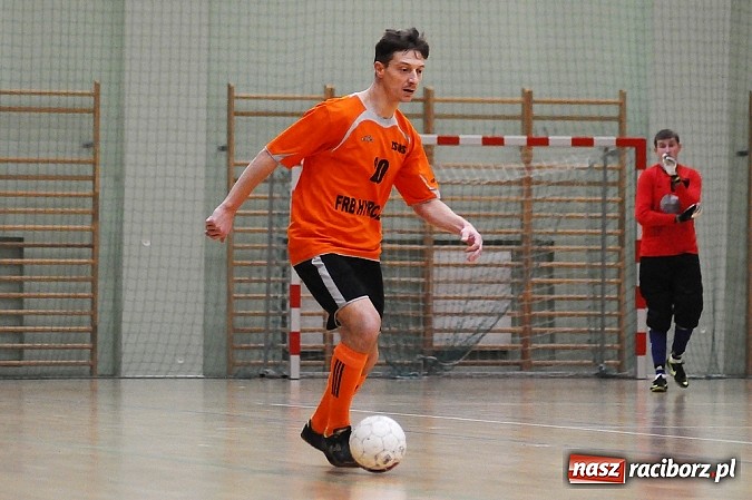 Zdjęcie w galerii na portalu naszraciborz.pl: Wygrane Żorskiej i Cukierni. Pierwsze punkty Czarnych Koszul wiadomości z regionu