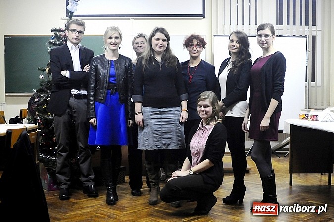 Zdjęcie w galerii na portalu naszraciborz.pl: Wigilia slawist&oacute;w z raciborskiej PWSZ wiadomości z regionu