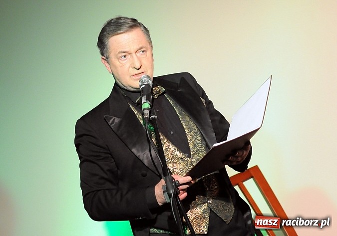 Zdjęcie w galerii na portalu naszraciborz.pl: Z wesołą nowiną - biesiada wigilijna na zamku wiadomości z regionu