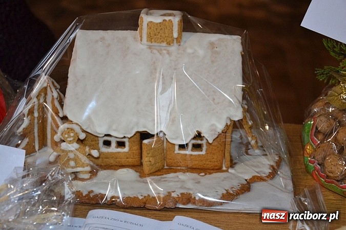 Zdjęcie w galerii na portalu naszraciborz.pl: Kiermasz w Rudach. Niech was prowadzą dobre anioły wiadomości z regionu