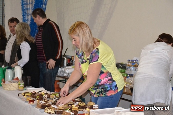 Zdjęcie w galerii na portalu naszraciborz.pl: Kiermasz w Rudach. Niech was prowadzą dobre anioły wiadomości z regionu