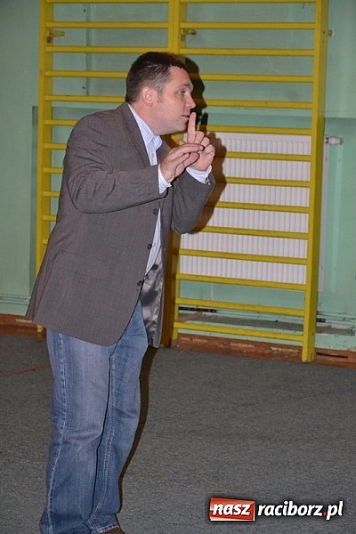 Zdjęcie w galerii na portalu naszraciborz.pl: Kiermasz w Rudach. Niech was prowadzą dobre anioły wiadomości z regionu