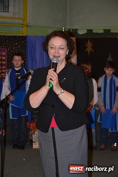 Zdjęcie w galerii na portalu naszraciborz.pl: Kiermasz w Rudach. Niech was prowadzą dobre anioły wiadomości z regionu