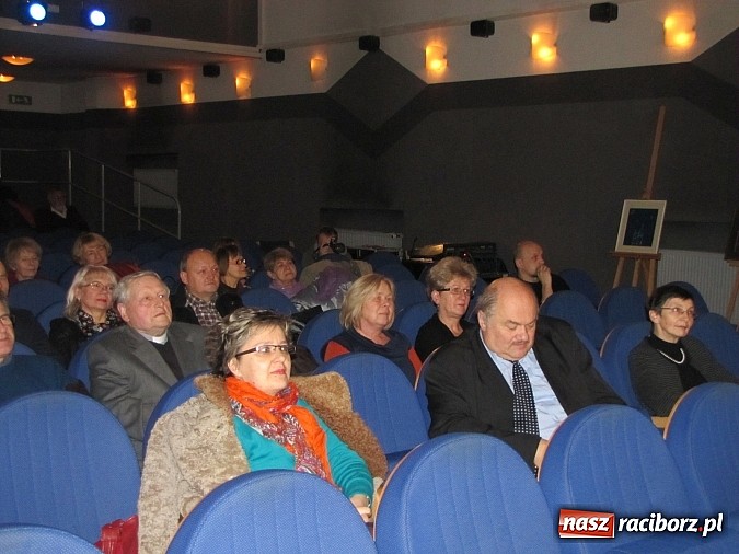 Zdjęcie w galerii na portalu naszraciborz.pl: Krzysztof Zanussi odwiedził Racibórz wiadomości z regionu