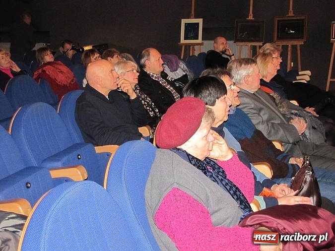 Zdjęcie w galerii na portalu naszraciborz.pl: Krzysztof Zanussi odwiedził Racibórz wiadomości z regionu