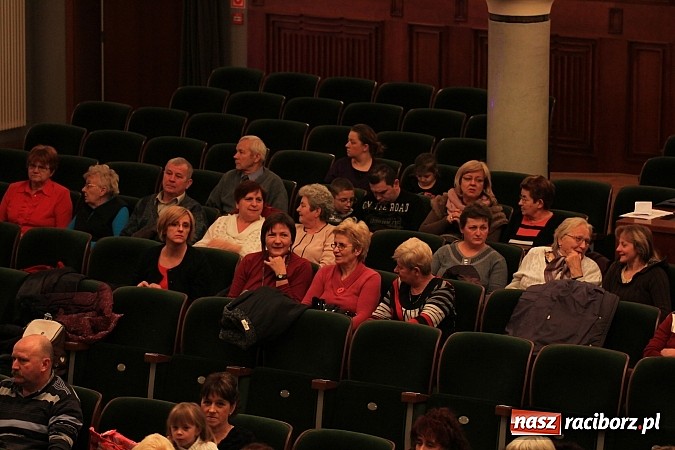 Zdjęcie w galerii na portalu naszraciborz.pl: Arabeska, Aksebara i Łężczok w RCK-u wiadomości z regionu