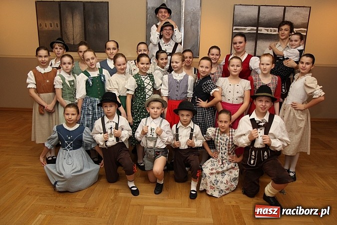 Zdjęcie w galerii na portalu naszraciborz.pl: Arabeska, Aksebara i Łężczok w RCK-u wiadomości z regionu