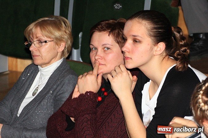 Zdjęcie w galerii na portalu naszraciborz.pl: Arabeska, Aksebara i Łężczok w RCK-u wiadomości z regionu