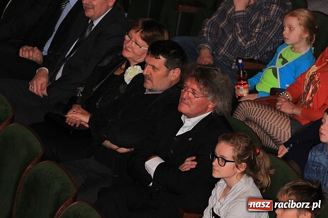 Zdjęcie w galerii na portalu naszraciborz.pl: Arabeska, Aksebara i Łężczok w RCK-u wiadomości z regionu