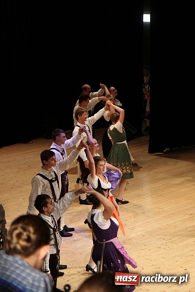 Zdjęcie w galerii na portalu naszraciborz.pl: Arabeska, Aksebara i Łężczok w RCK-u wiadomości z regionu