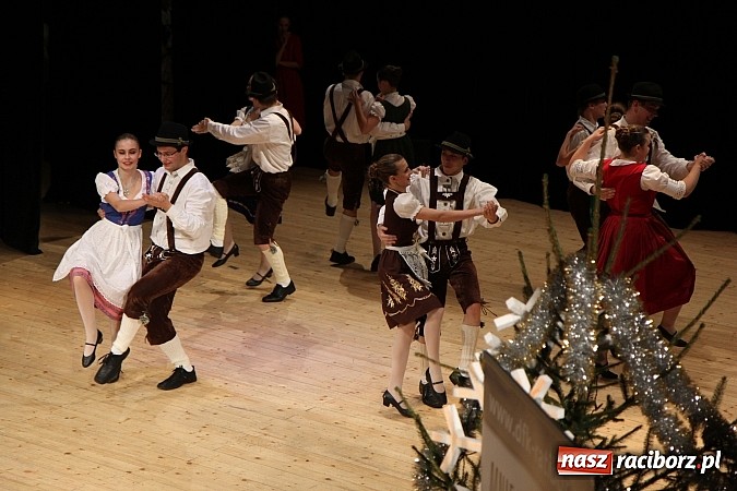 Zdjęcie w galerii na portalu naszraciborz.pl: Arabeska, Aksebara i Łężczok w RCK-u wiadomości z regionu