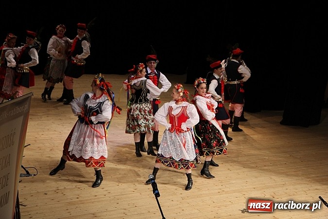 Zdjęcie w galerii na portalu naszraciborz.pl: Arabeska, Aksebara i Łężczok w RCK-u wiadomości z regionu