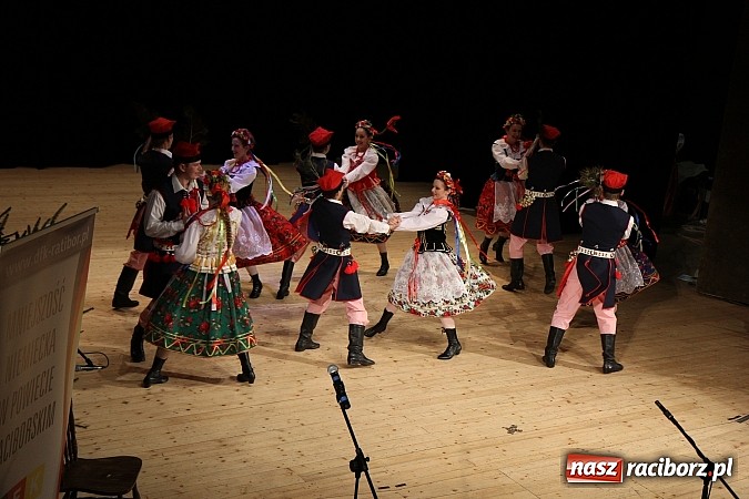 Zdjęcie w galerii na portalu naszraciborz.pl: Arabeska, Aksebara i Łężczok w RCK-u wiadomości z regionu