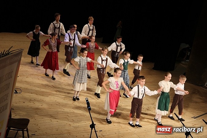 Zdjęcie w galerii na portalu naszraciborz.pl: Arabeska, Aksebara i Łężczok w RCK-u wiadomości z regionu