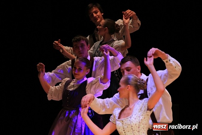 Zdjęcie w galerii na portalu naszraciborz.pl: Arabeska, Aksebara i Łężczok w RCK-u wiadomości z regionu