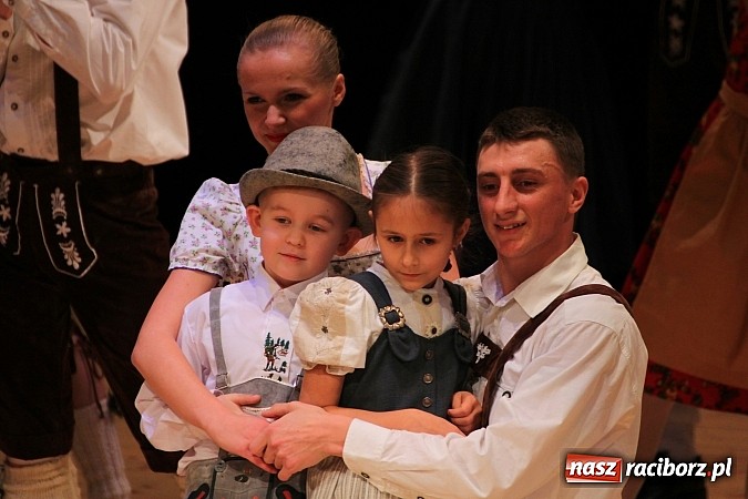 Zdjęcie w galerii na portalu naszraciborz.pl: Arabeska, Aksebara i Łężczok w RCK-u wiadomości z regionu