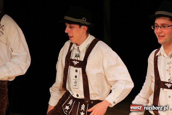 Zdjęcie w galerii na portalu naszraciborz.pl: Arabeska, Aksebara i Łężczok w RCK-u wiadomości z regionu