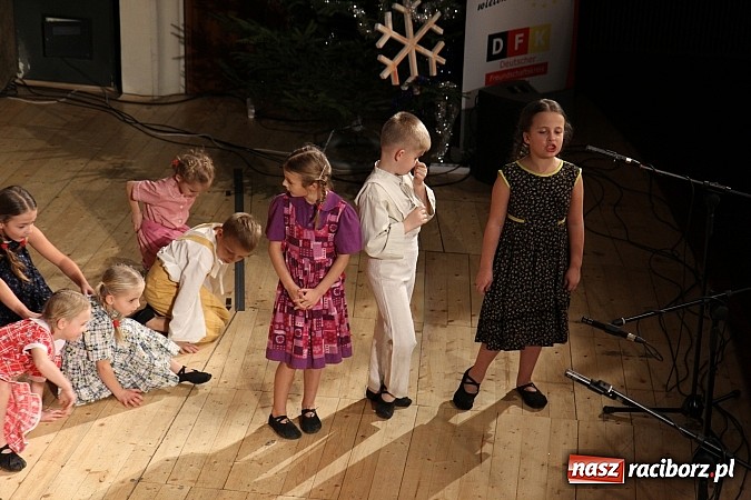 Zdjęcie w galerii na portalu naszraciborz.pl: Arabeska, Aksebara i Łężczok w RCK-u wiadomości z regionu