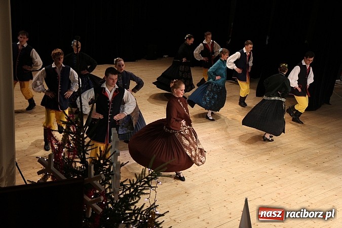 Zdjęcie w galerii na portalu naszraciborz.pl: Arabeska, Aksebara i Łężczok w RCK-u wiadomości z regionu