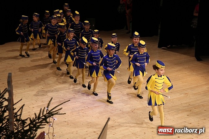 Zdjęcie w galerii na portalu naszraciborz.pl: Arabeska, Aksebara i Łężczok w RCK-u wiadomości z regionu